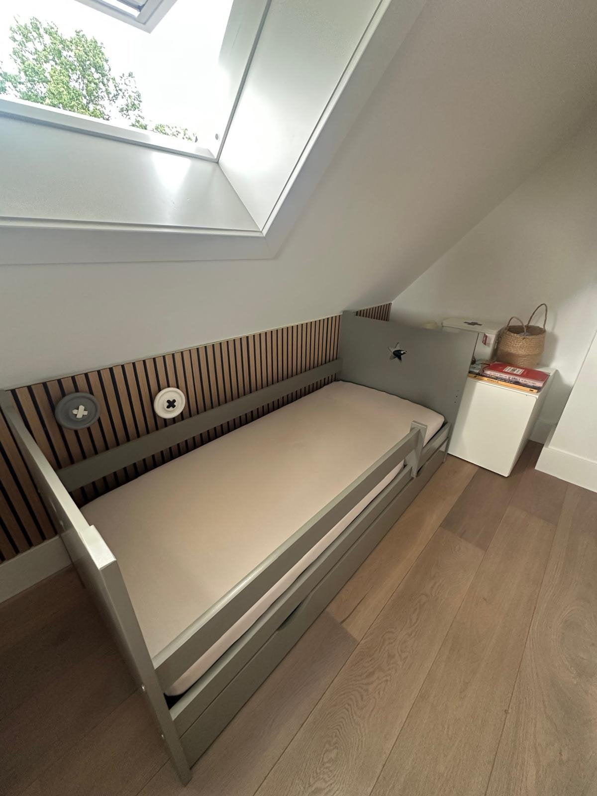 Peuterbed petite amelie, Kinderen en Baby's, Ophalen, Gebruikt, 70 tot 85 cm, 140 tot 160 cm