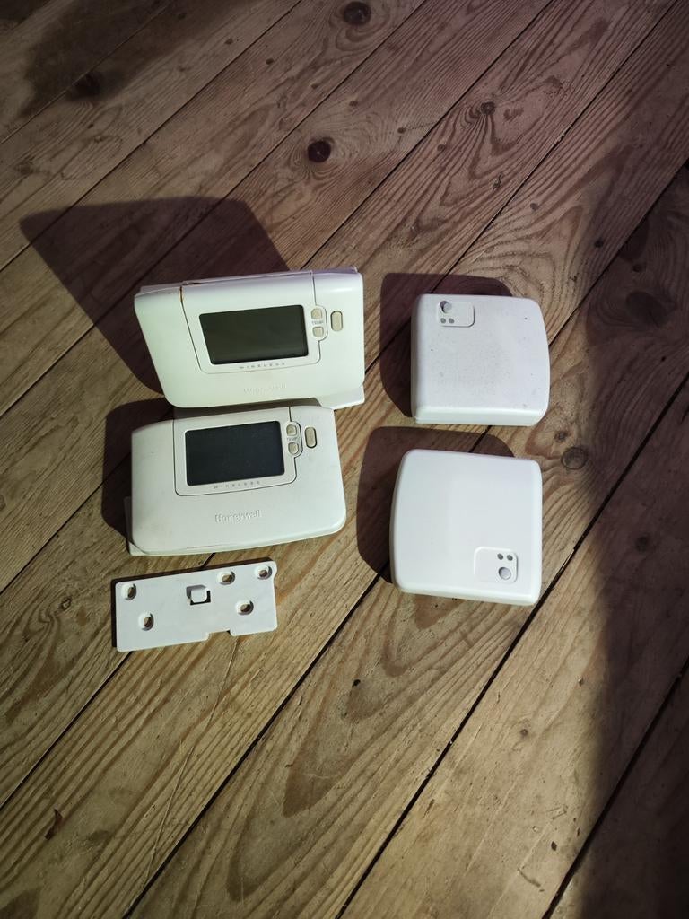 Honeywell Evo home regelbalk, servomotor, thermostaat, Ophalen of Verzenden