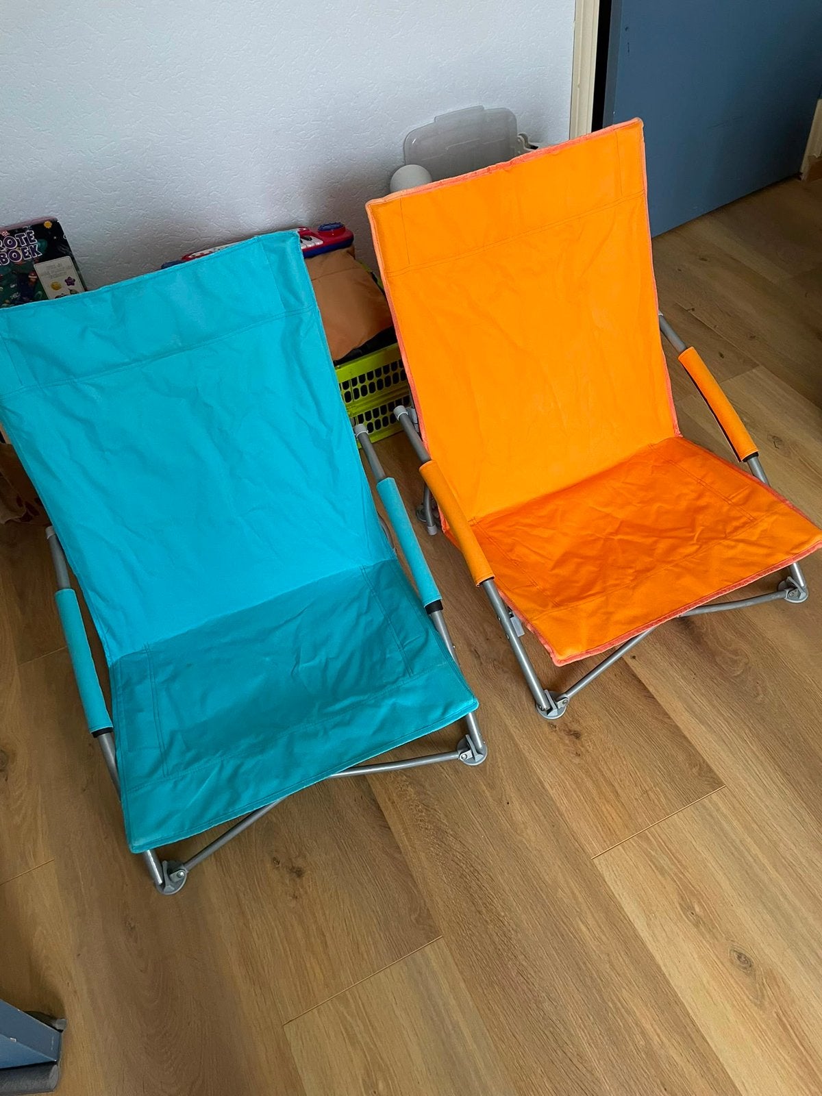 2 camping stoeltjes laag model 7.50, Ophalen of Verzenden, Zo goed als nieuw, Campingstoel