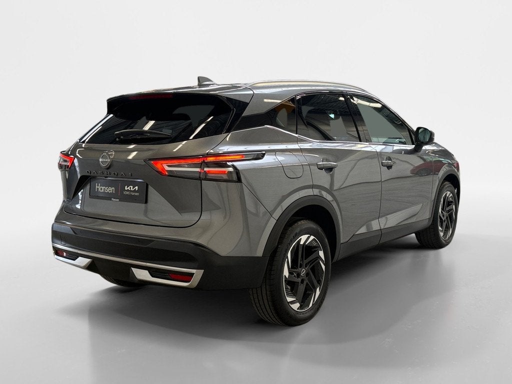 Nissan QASHQAI 1.3 MHEV Xtronic N-Connecta I 360 camera I Na, Auto's, Nissan, Automaat, Gebruikt, 750 kg, Bedrijf