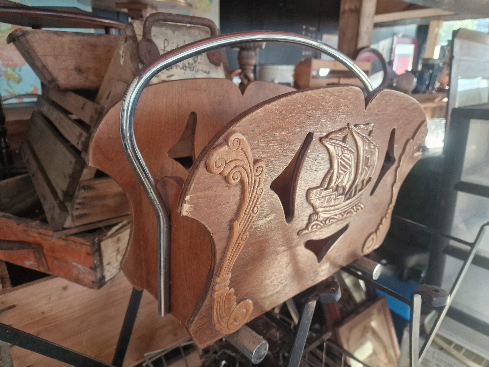 Retro Krantenbak/ Woondekenbak, Antiek en Kunst, Ophalen of Verzenden