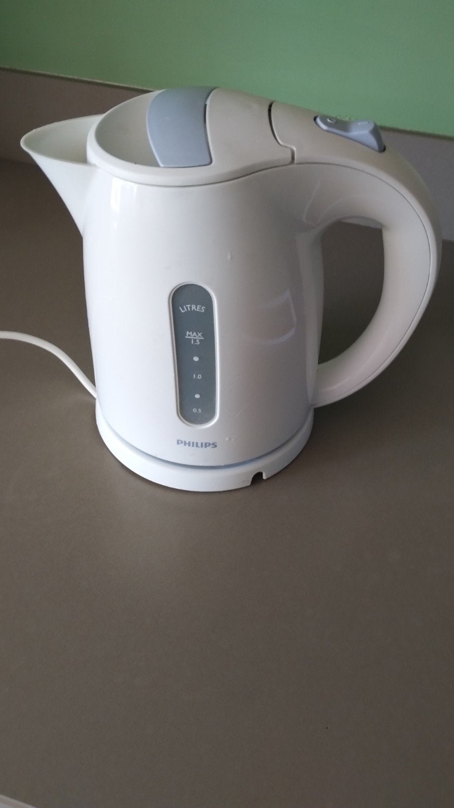 Philips waterkoker 1.5 liter, 1 tot 2 liter, Ophalen, Gebruikt, Draadloos