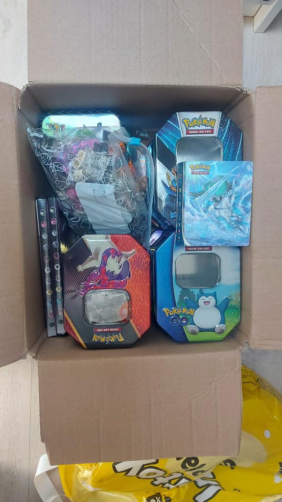 Lege Pokémon Tins, Munten, Mapjes etc., Ophalen of Verzenden, Gebruikt, Overige typen