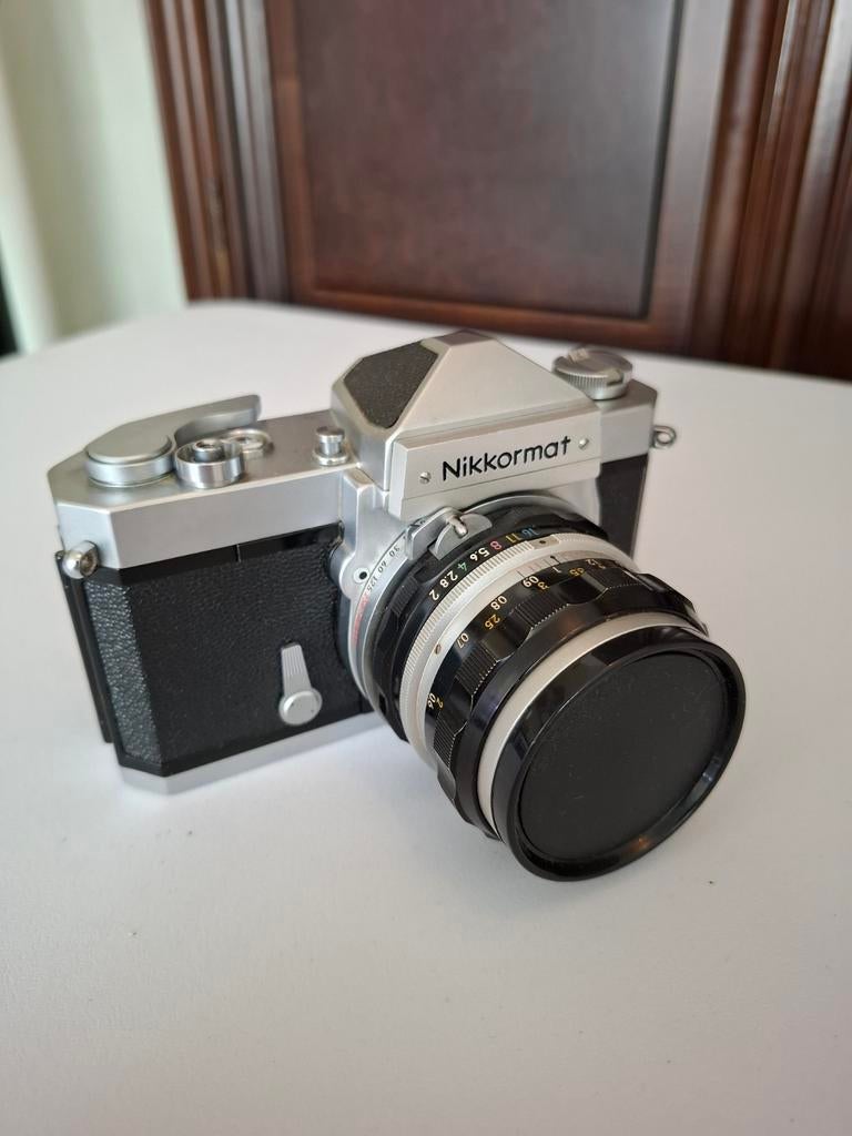 Nikon Nikkormat FT met Nikkor-H 1:2 f=50mm lens, Ophalen of Verzenden