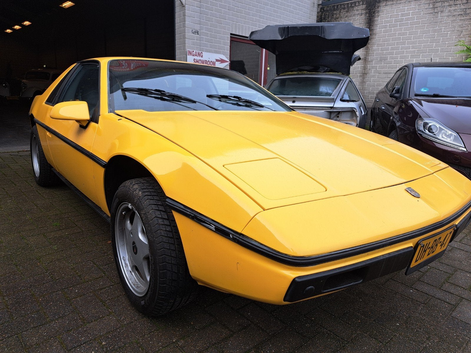 knappe orginele pontiac fiero,1984 dus oldtimer, Auto's, Automaat, Mercedes-Benz, Bedrijf, Coupé