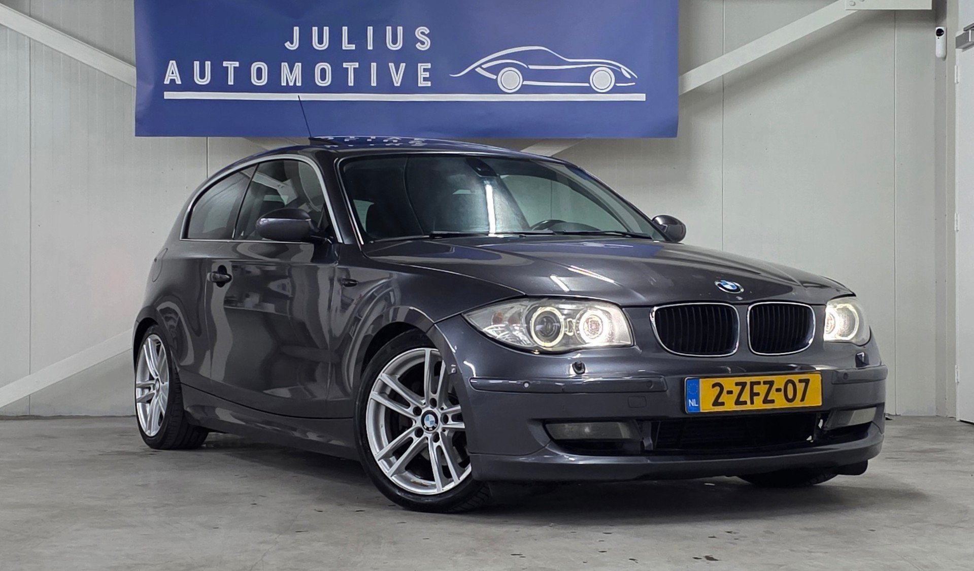 BMW 1-serie 120d High Executive LED Schuif/Opendak Clima Nie, Auto's, 1-Serie, 1340 kg, 4 cilinders, 4 stoelen