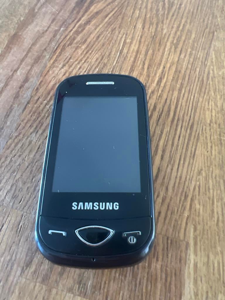 Samsung telefoon voor onderdelen of handige Harry, Telecommunicatie, Mobiele telefoons | Samsung, Overige modellen, Zwart, Overige systemen