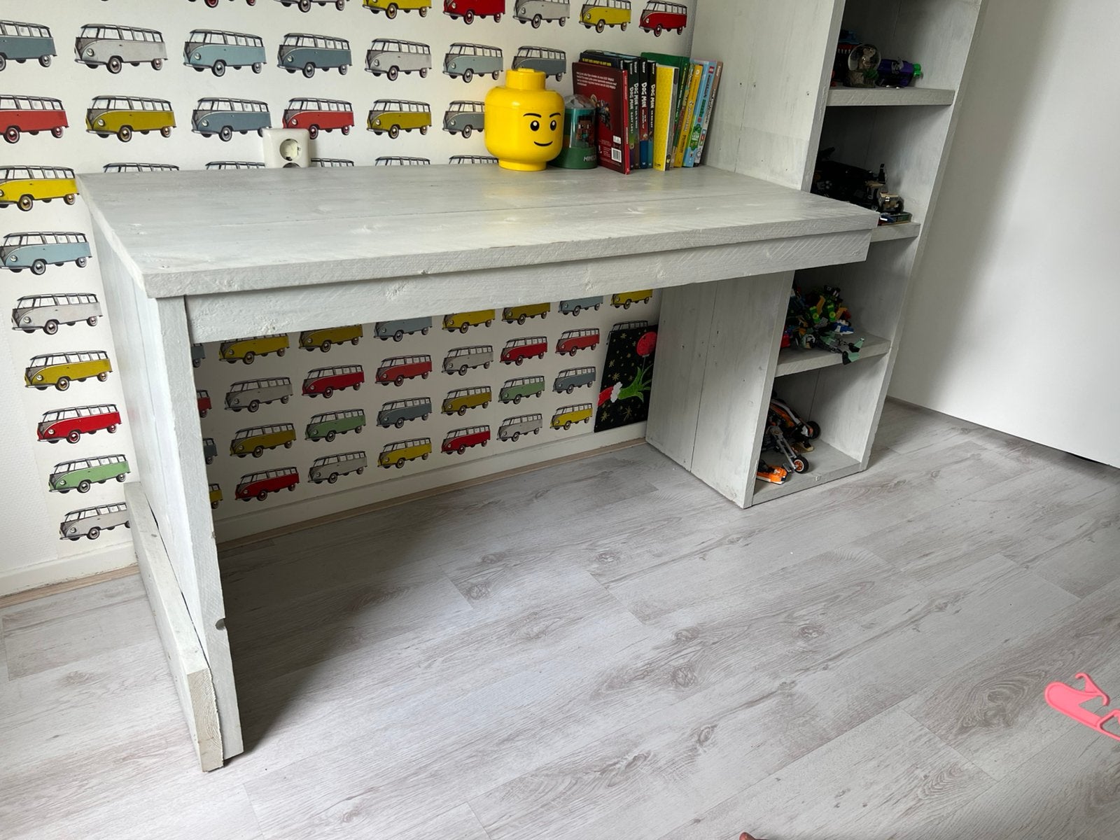Bureau zelf gemaakt van  steigerhout, Huis en Inrichting, Ophalen, Zo goed als nieuw
