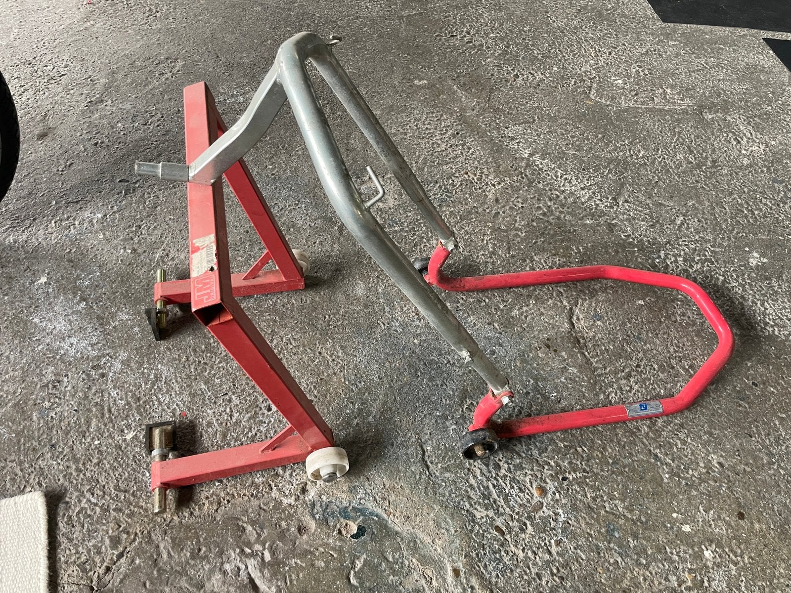Motor steunen!, Ophalen