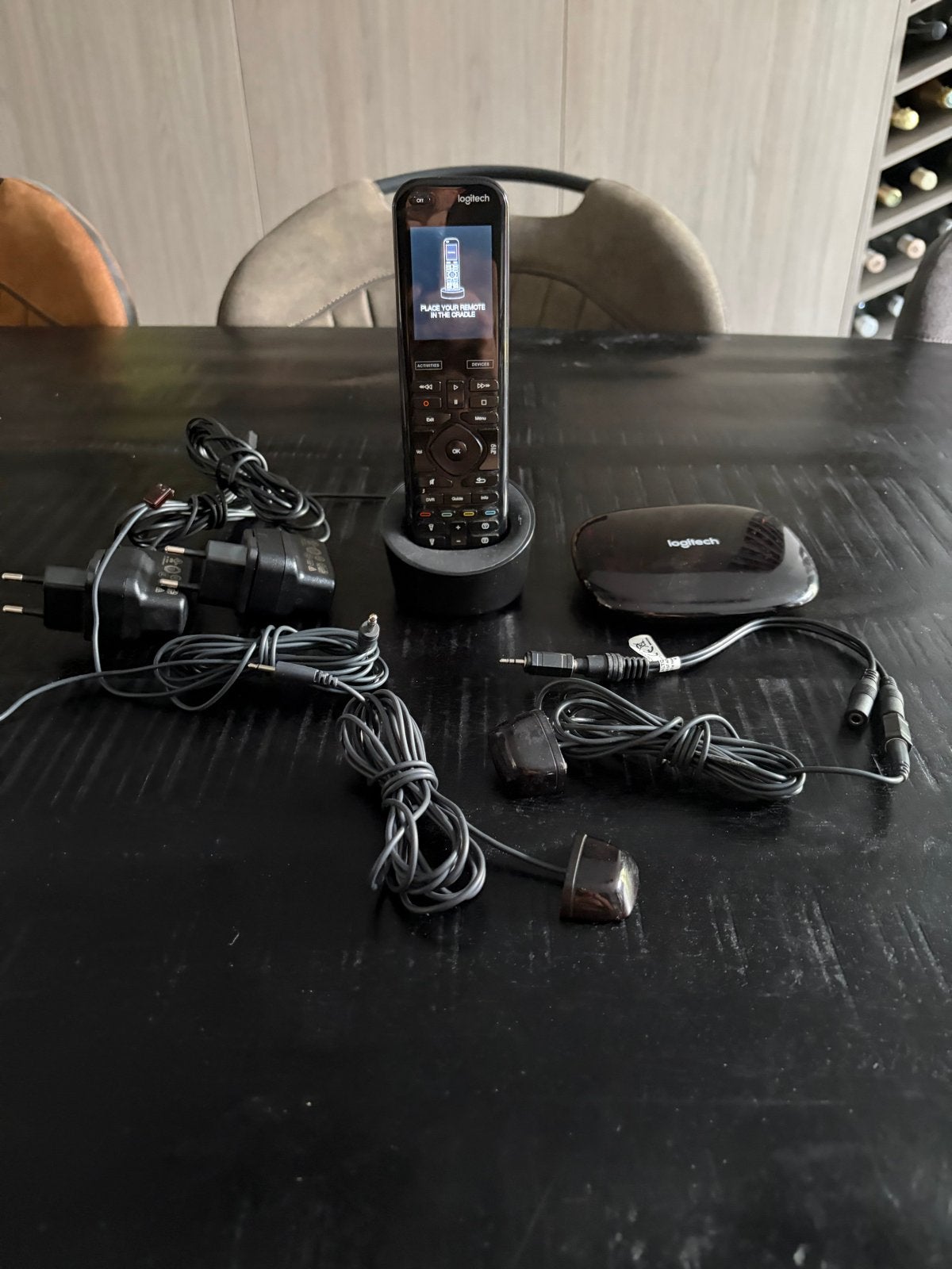 Logitech Harmony Elite  Afstandsbediening met Hub, Gebruikt, Ophalen of Verzenden, Origineel, Dvd