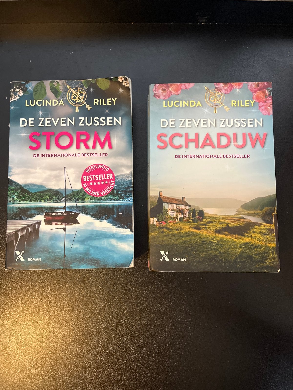 De Zeven Zussen: Storm & Schaduw (deel 2 & 3), Boeken, Ophalen of Verzenden, Gelezen, Nederland