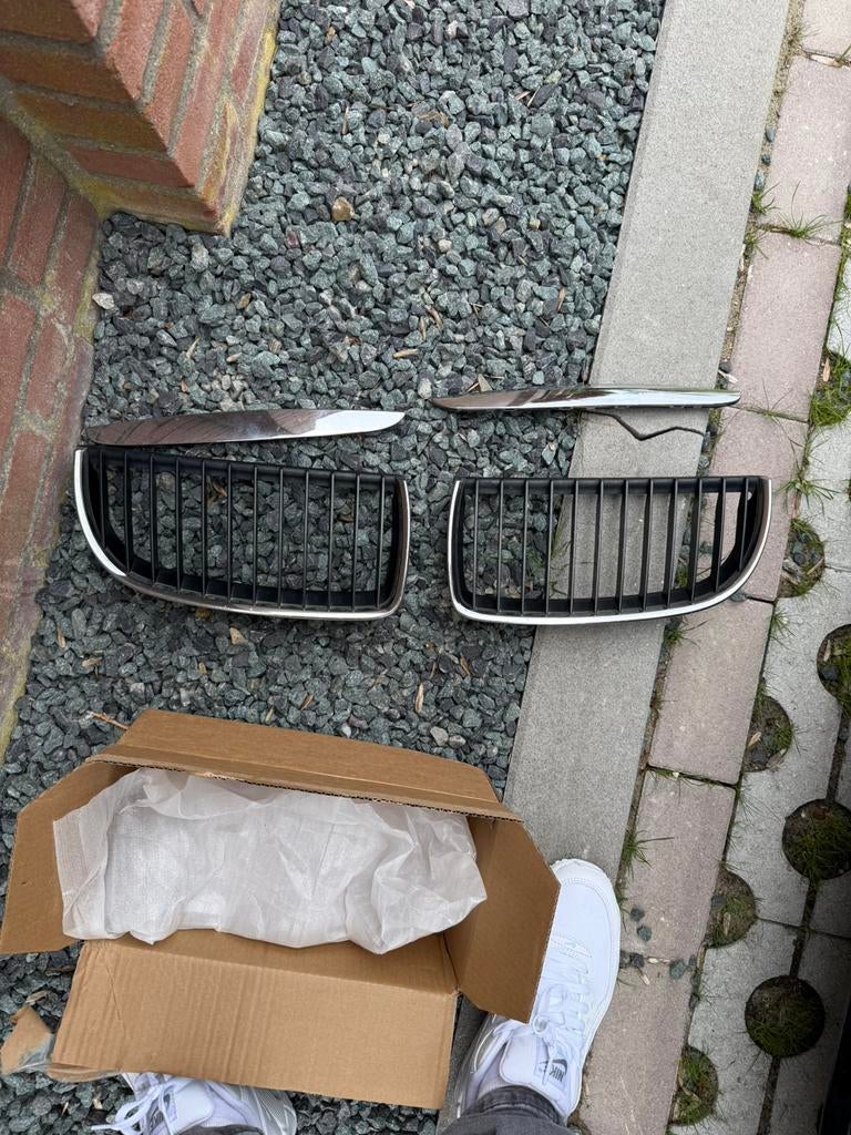 Bmw 3-serie e90 sedan grill, Ophalen, Gebruikt, Voor, Bumper