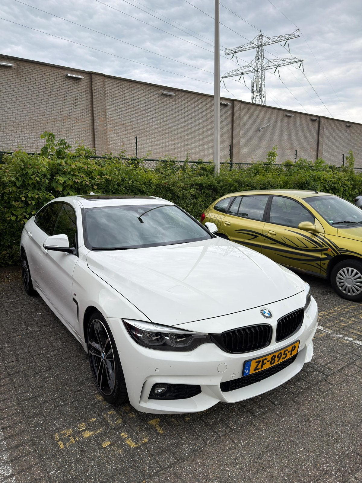 BMW 420i  Gran Coupe, Auto's, Euro 5, Zwart, 4 cilinders, Wit