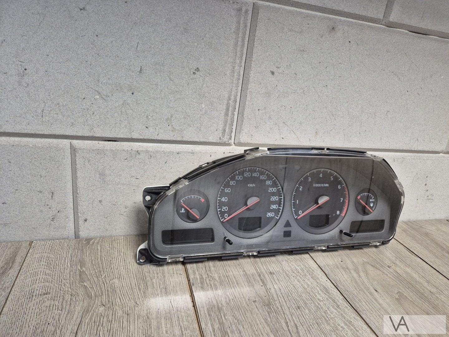 Tellerklok cockpit voor Volvo V70 / S60 2000-2003 8637993, Gebruikt, -, -, Ophalen of Verzenden