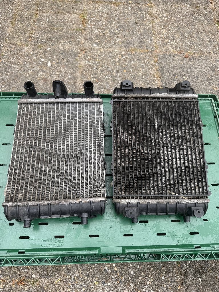 2 Extra radiateurs SEAT Leon Cupra 300 5F | 5Q0121251HA, Auto-onderdelen, Ophalen, Gebruikt, Seat