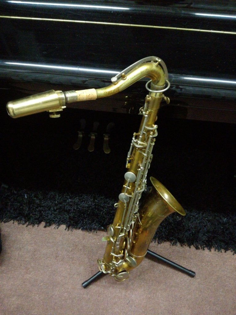 Vintage Cleveland Tenor saxofoon goed onderhouden speelklaar, Ophalen of Verzenden, Gebruikt, Overige typen