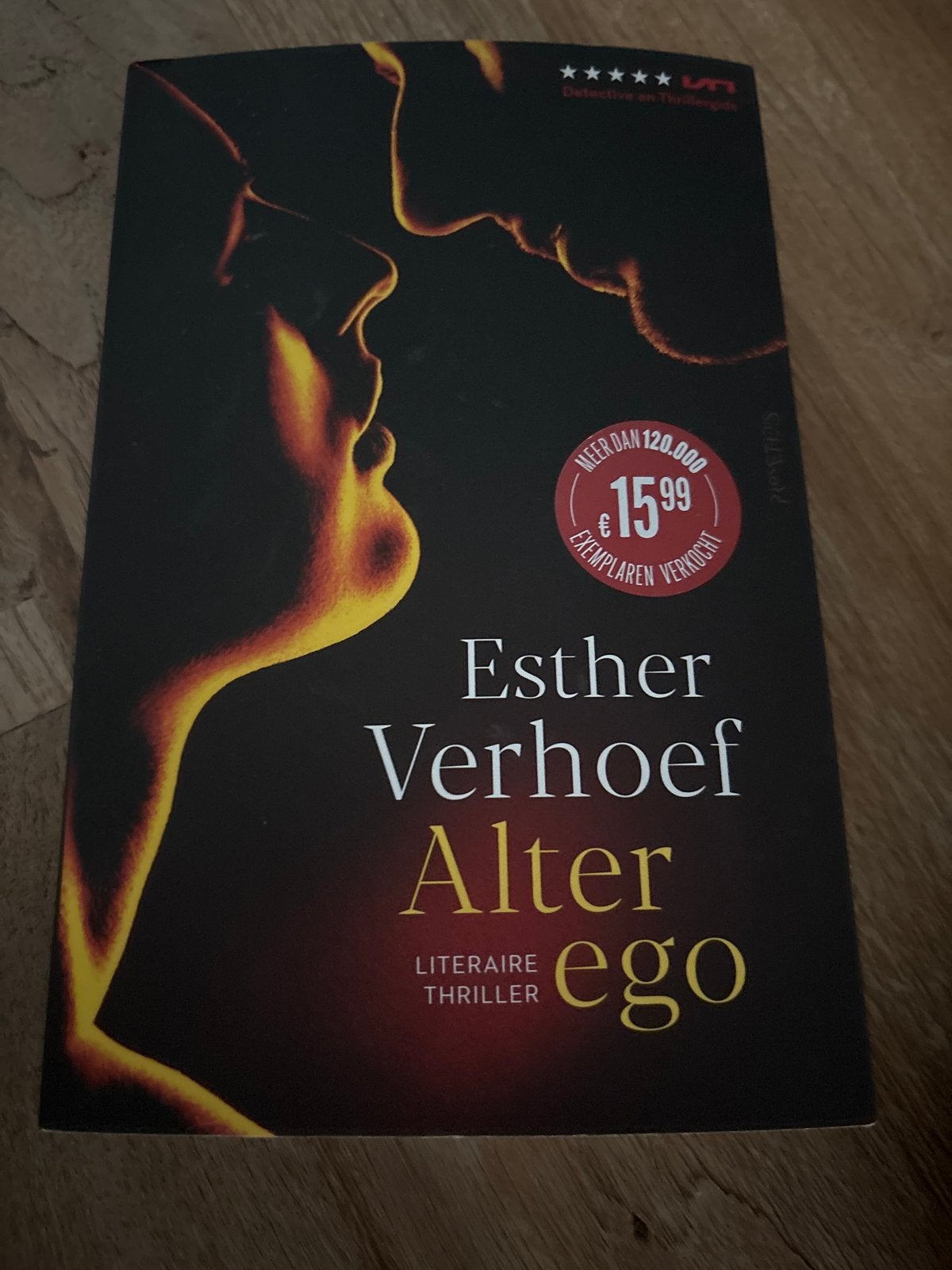 Esther Verhoef - Alter Ego (Literaire Thriller), Ophalen of Verzenden, Gelezen, Nederland