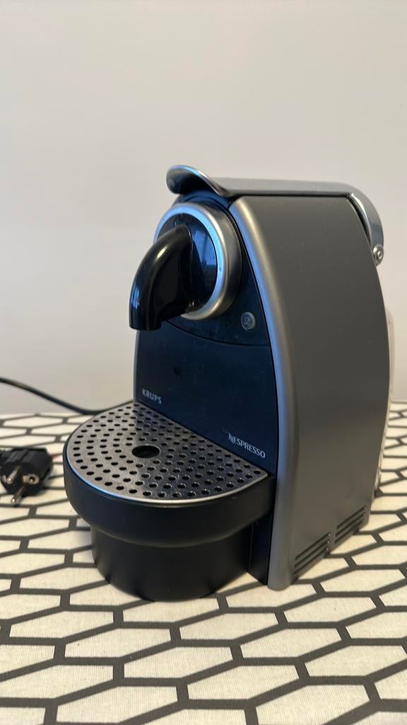 Nespreso apparaat, Ophalen, Gebruikt, Espresso apparaat, Koffiepads en cups