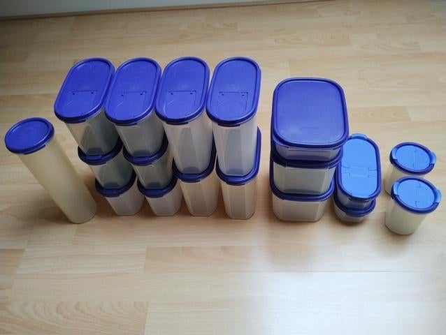 18 Tupperware ruimtespaarders, Huis en Inrichting, Keuken | Tupperware, Gebruikt, Overige typen, Blauw, Ophalen of Verzenden
