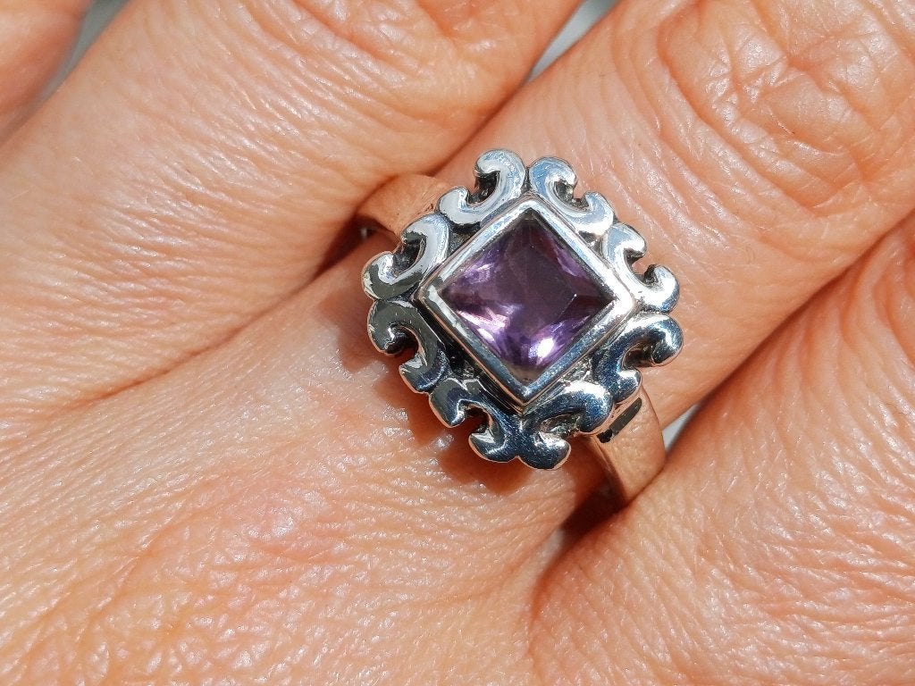 Vanoli 925 zilveren ring met amethist maat 18,75, Daiva1973@hotmail.com, 18 tot 19, Vanoli, Amsterdam