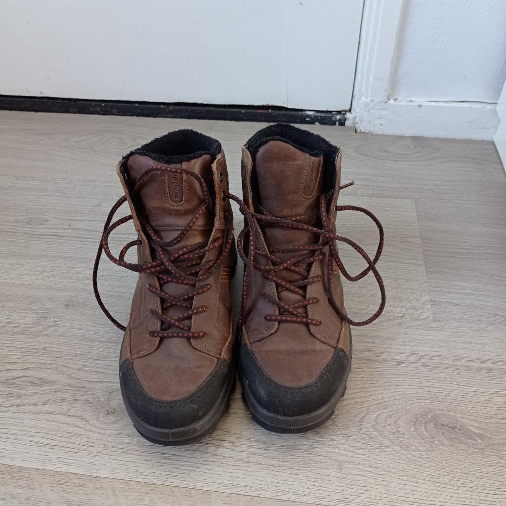 Quechua wandelboots maat 39, Kleding | Heren, Schoenen, Ophalen of Verzenden, Zo goed als nieuw, Zwart