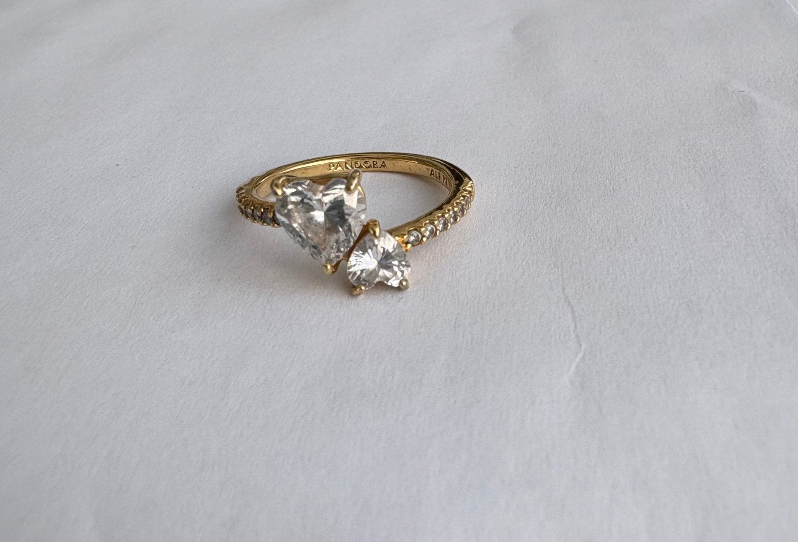 Pandora ring hartjes, Sieraden, Tassen en Uiterlijk, Ringen, Ophalen, Zo goed als nieuw, 17 tot 18, Dame