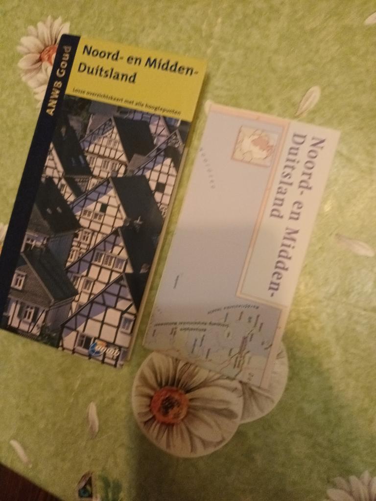 Noord Midden Duitsland. ANWB Goud reisgids Sauerland Bremen, Europa, Ophalen of Verzenden, Zo goed als nieuw, Reisgids of -boek
