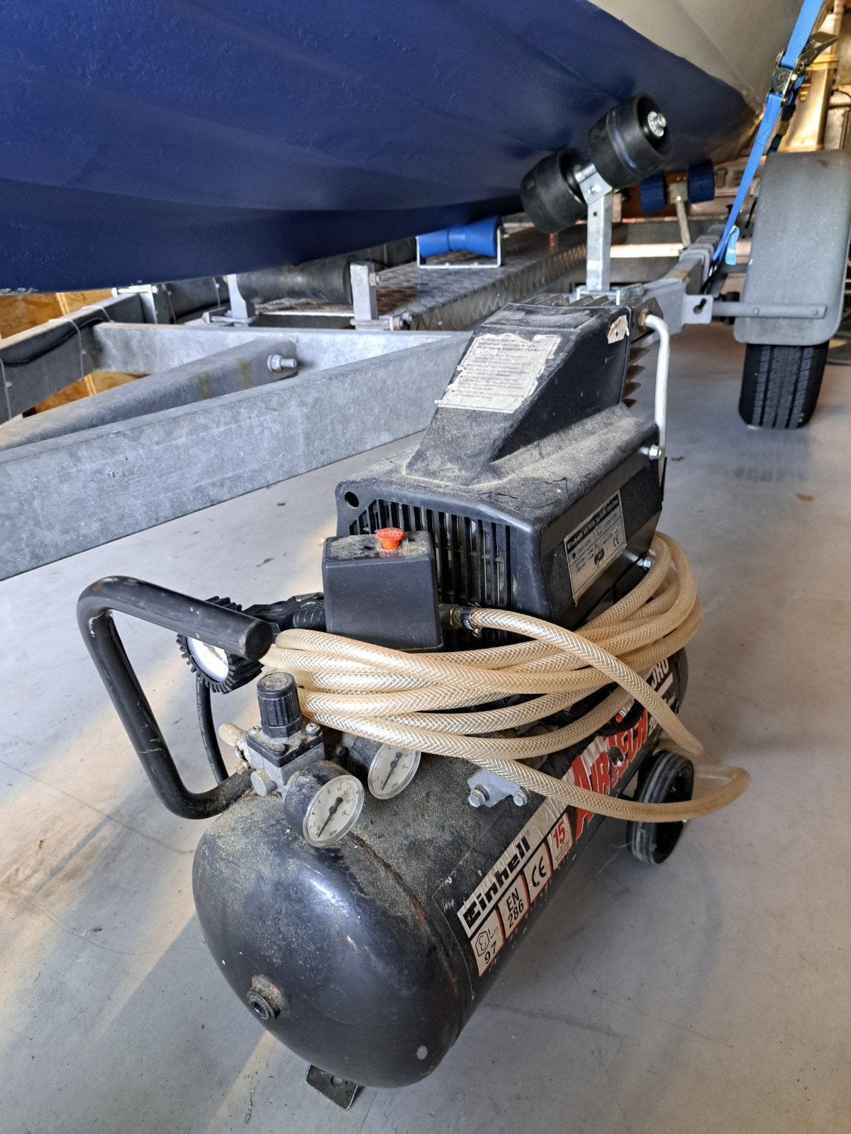 Einhell Air Tech Typ EURO 2000 Olievrije Compressor, Ophalen, Gebruikt, 6 tot 10 bar, 200 tot 400 liter/min