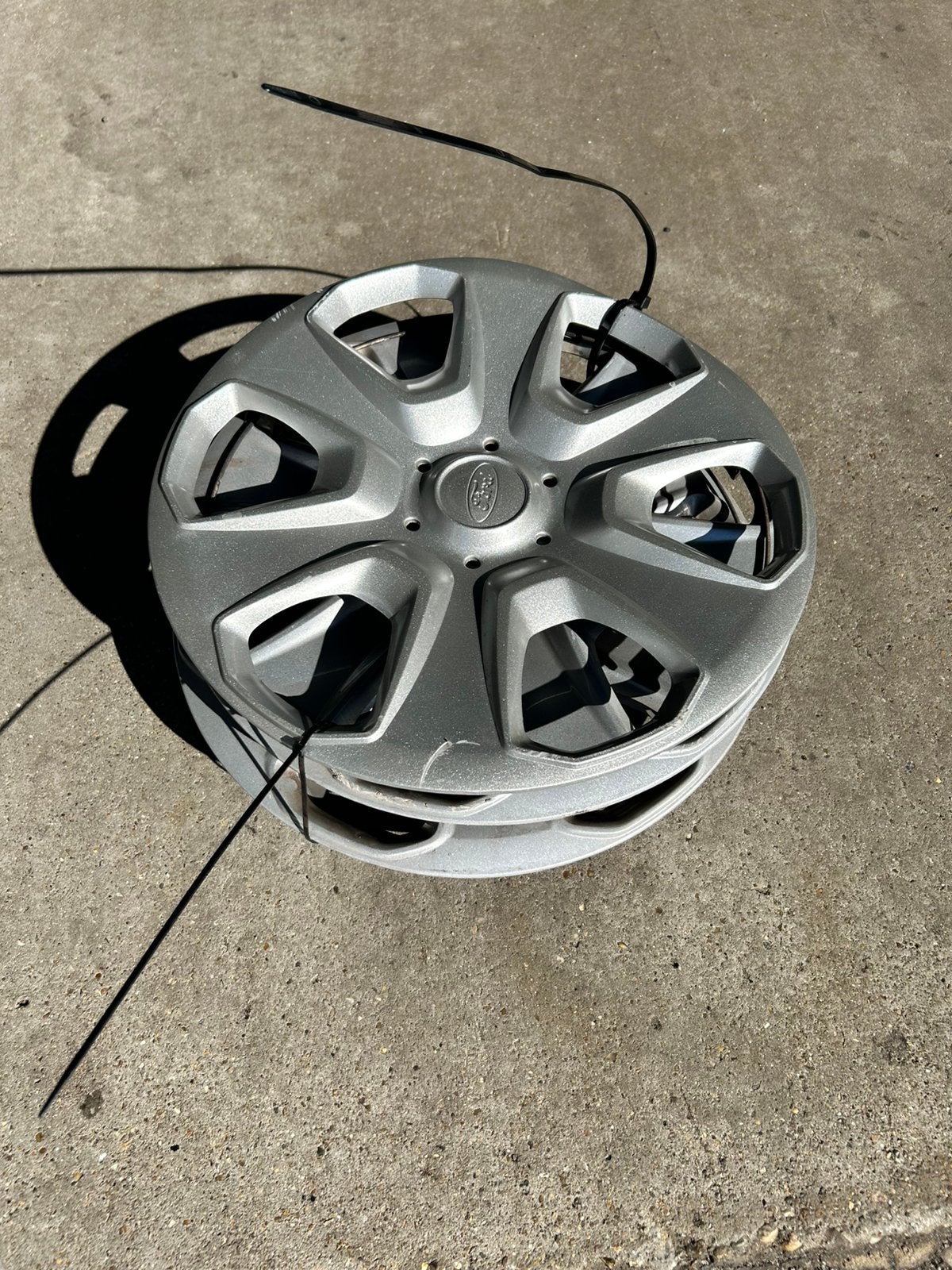 Ford wieldoppen 15 inch 4 stuks, Ophalen, Gebruikt