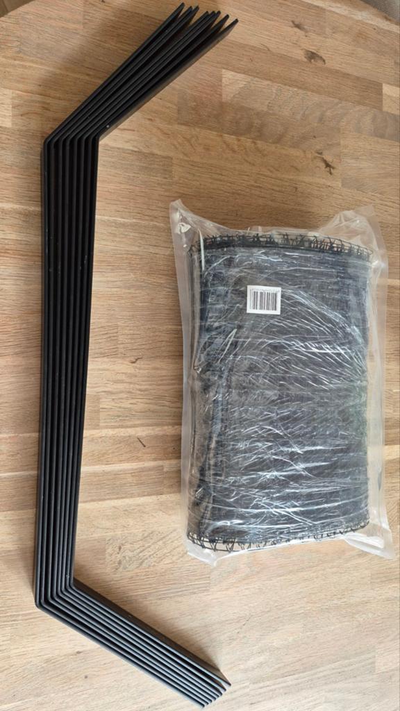 Kattengaasbeugels van Spuut 8 stuks. Incl. 10m kattengaas., Kater