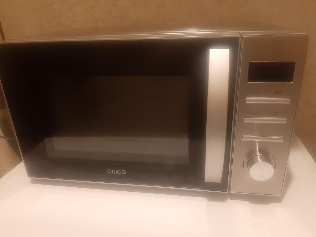 Magnetron RVS van 100,- nu 50,-, Ophalen, Draaiplateau, Magnetron, Zo goed als nieuw