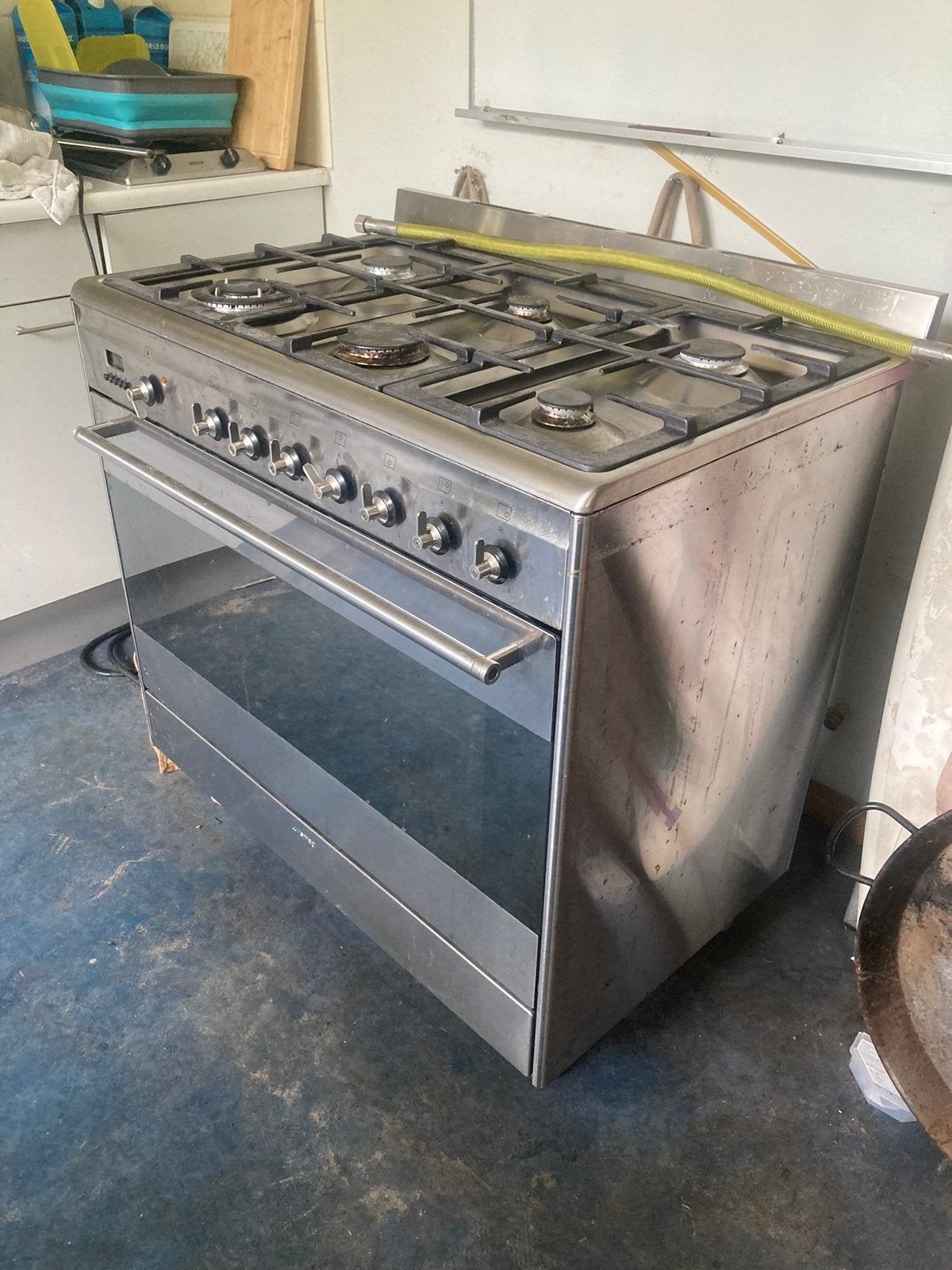 Smeg gasfornuis roestvrijstaal, Witgoed en Apparatuur, Fornuizen, Ophalen, Gebruikt, 60 cm of meer, Gas