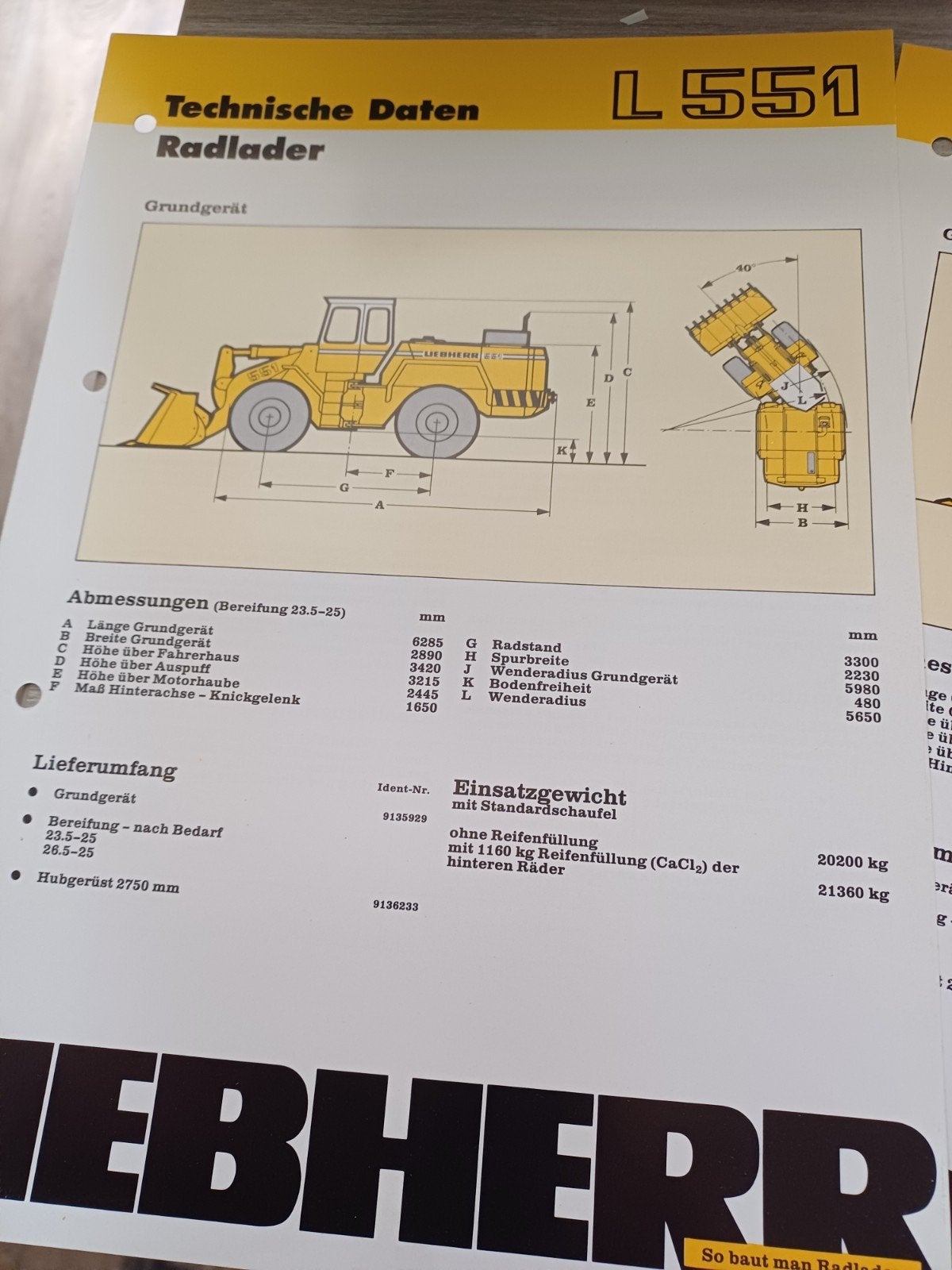 aangeboden  geboden  een  setje  liebherr  shovel  folders, Boeken, Ophalen of Verzenden, Gelezen, Folder