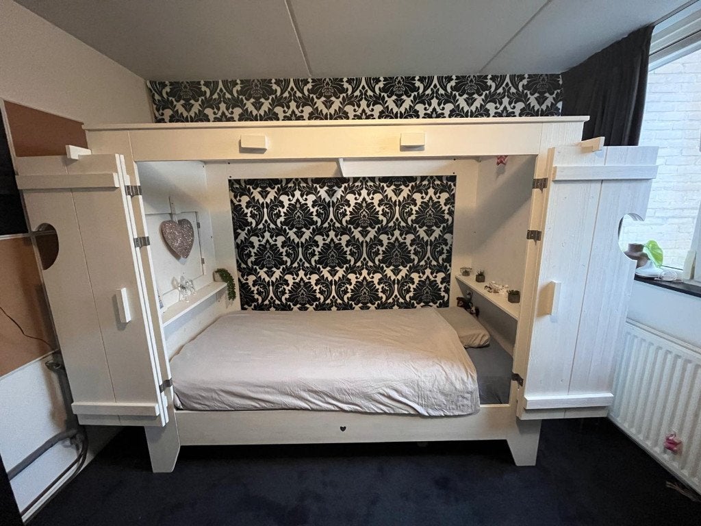 Koopje! Leuke meidenbedstee.Incl z.g.a.n.matras. Merk LIEF., 85 tot 100 cm, Zo goed als nieuw, 180 cm of meer, Ophalen