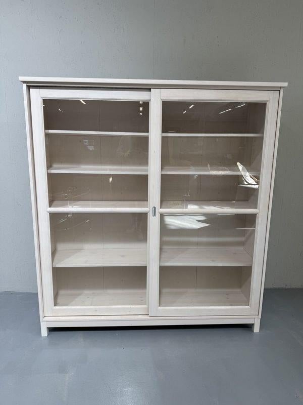 GEZOCHT Vitrinekast, Huis en Inrichting, Kasten | Vitrinekasten, Ophalen, Gebruikt, 50 tot 100 cm, Minder dan 100 cm