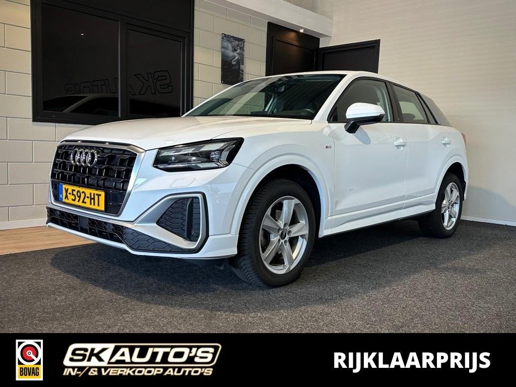Audi Q2 35 TFSI S EDITION l CAMERA l TREKH l CLIMA l ELEK KL, 4 cilinders, Wit, Bedrijf, 690 kg