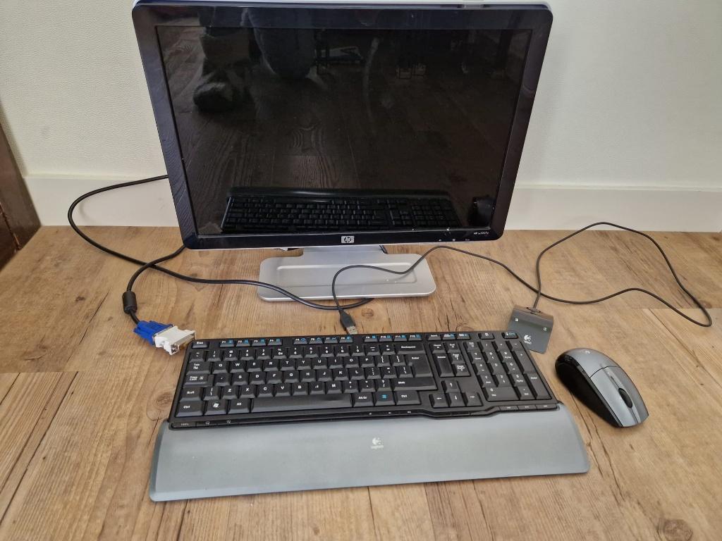 monitor, Computers en Software, Monitoren, Ophalen, 101 t/m 150 Hz, Zo goed als nieuw, Overige typen
