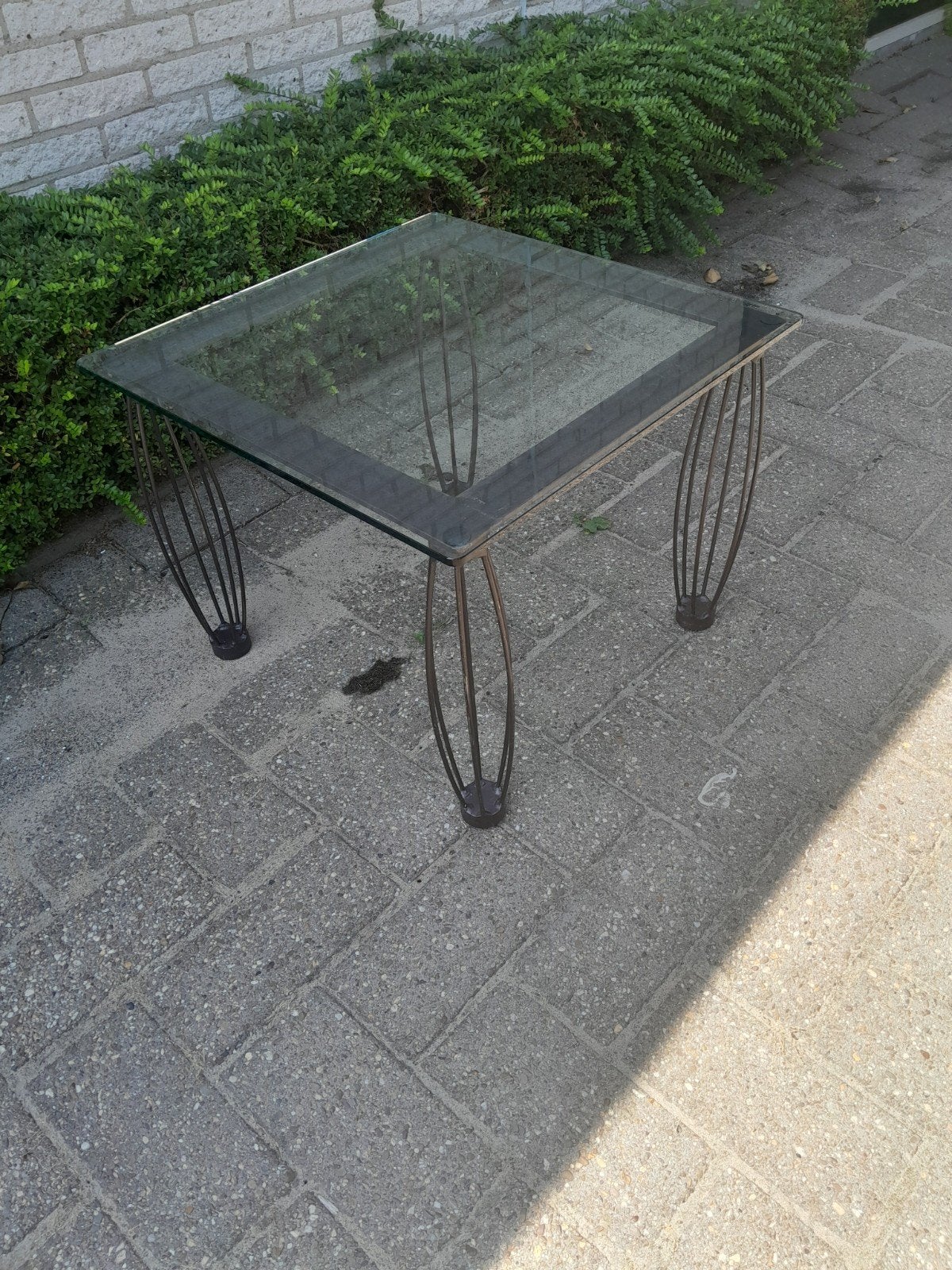 Industriële bijzettafel, Ophalen