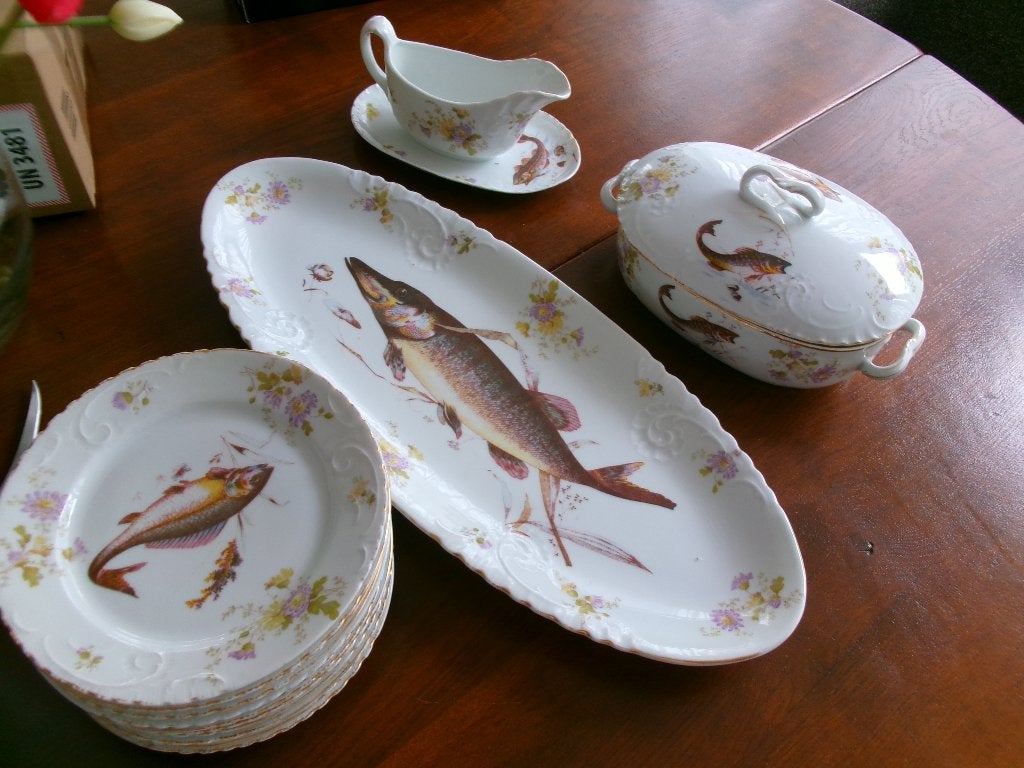 antiek  Frans VIS  servies, Verzenden