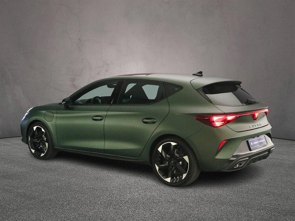 CUPRA Leon VZ Tribe Edition 1.5 TSI eHybrid 272pk DSG Automa, Auto's, Cupra, Euro 6, 4 cilinders, 26 kWh, Plug-in hybride