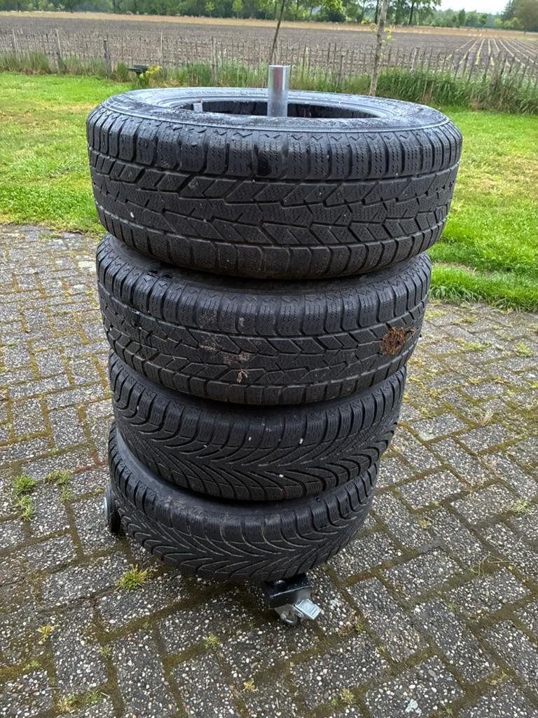 Set wielen en banden Suzuki SJ/LJ/Samurai/Jimny, Auto-onderdelen, Banden en Velgen, Ophalen, Gebruikt, 15 inch, Band(en)
