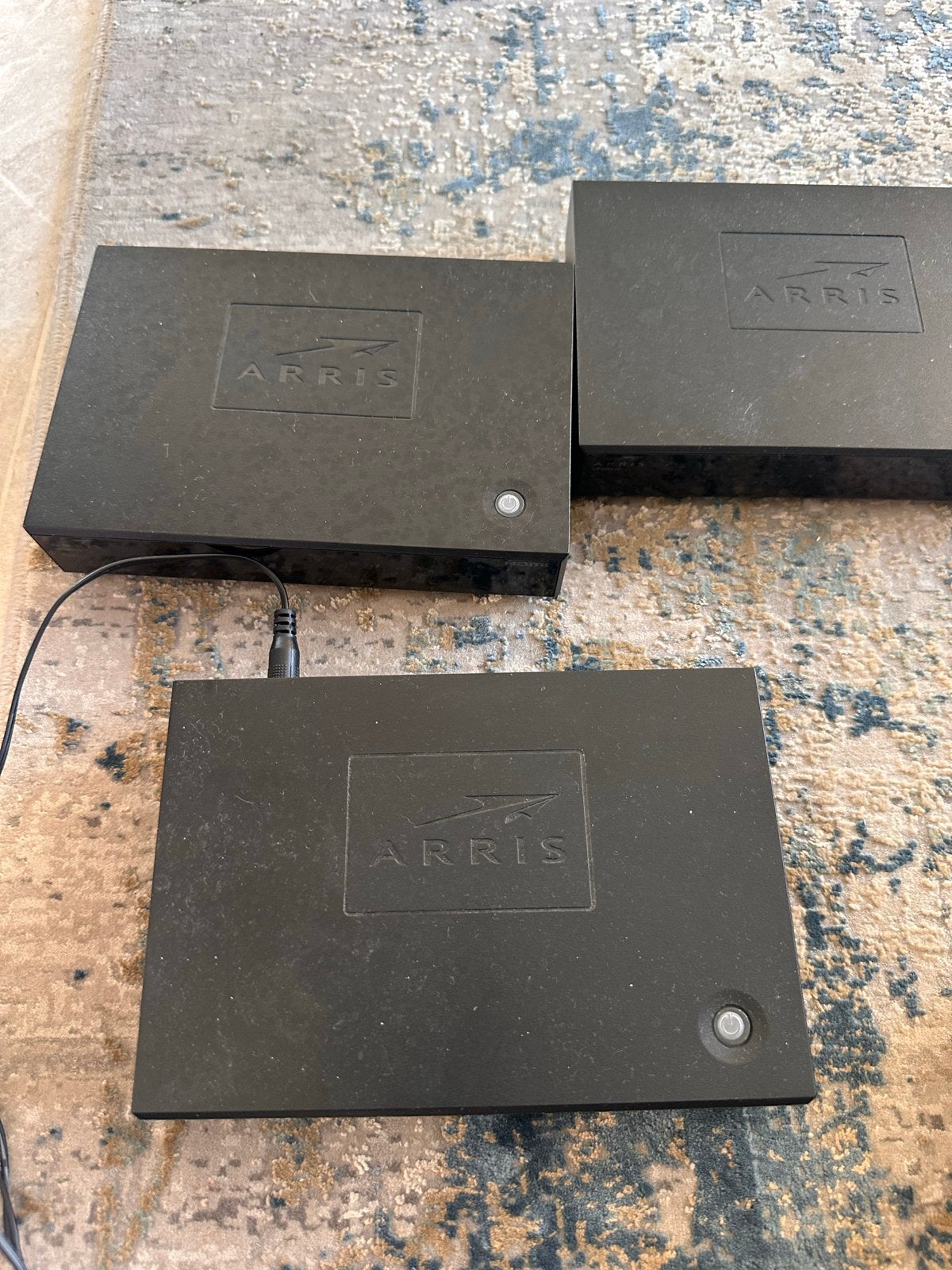 3x KPN Arris VIP decoders met afstandsbedieningen, Ophalen of Verzenden, Gebruikt, Decoder