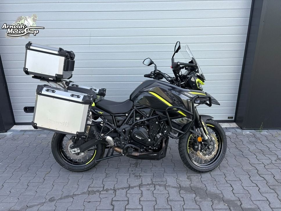 BENELLI TRK 702 X (bj 2025) 6.476 km, Motoren, 2 cilinders, Motorrijbewijs A, Bedrijf, Onbekend