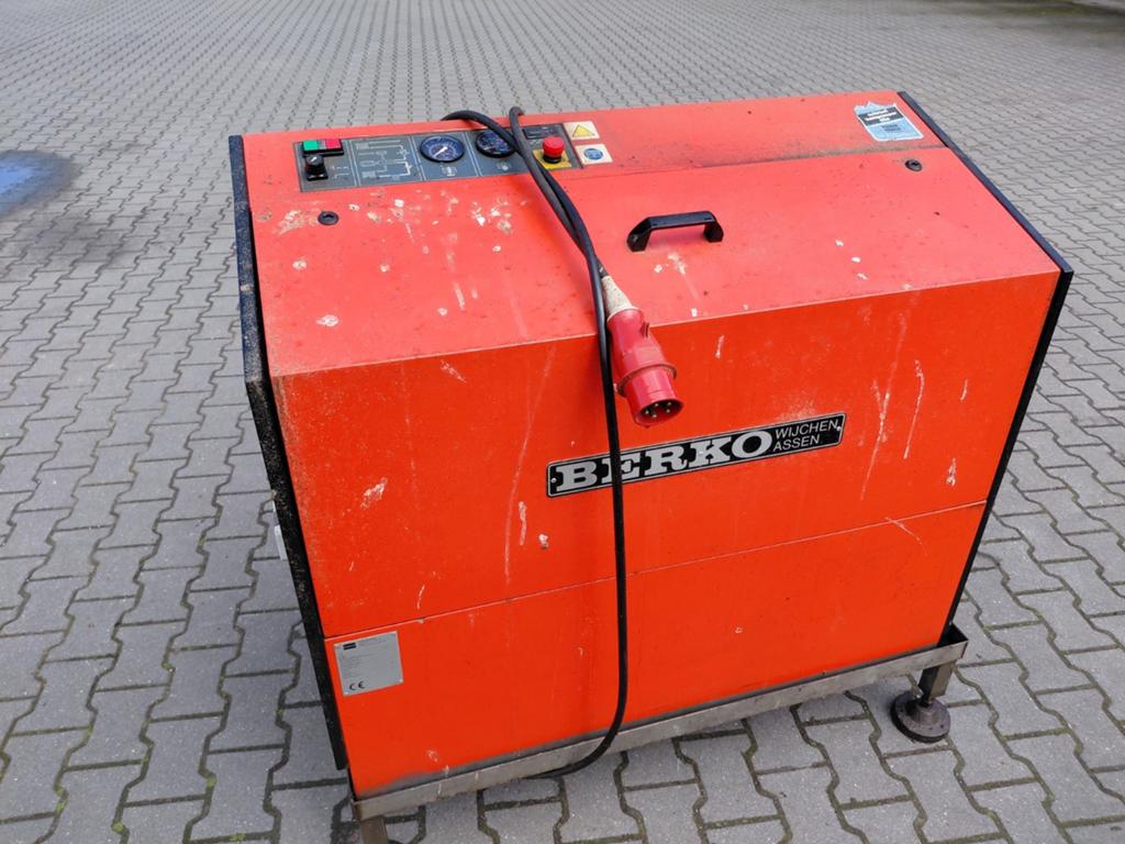 BERKO schroef compressor, Doe-het-zelf en Verbouw, Compressors, Ophalen of Verzenden