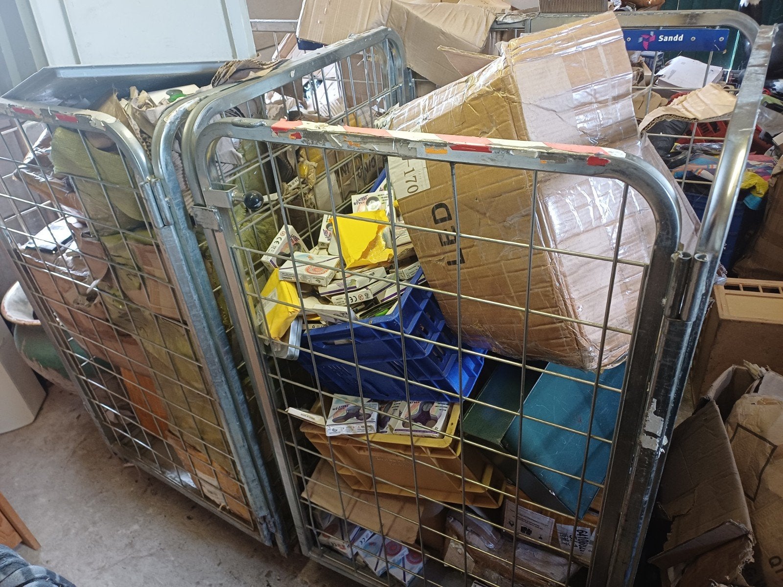 rommelmarktspullen grote partij, Ophalen