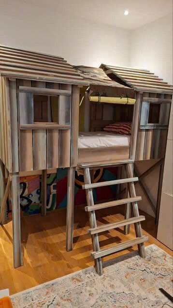 UNIEK BOOMHUTBED – KIDSFACTORY, Ophalen, Zo goed als nieuw, Hoogslaper