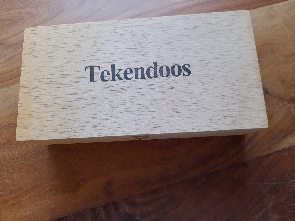 Tekendoos - merk Kangaro, Ophalen of Verzenden, Zo goed als nieuw, Overige typen