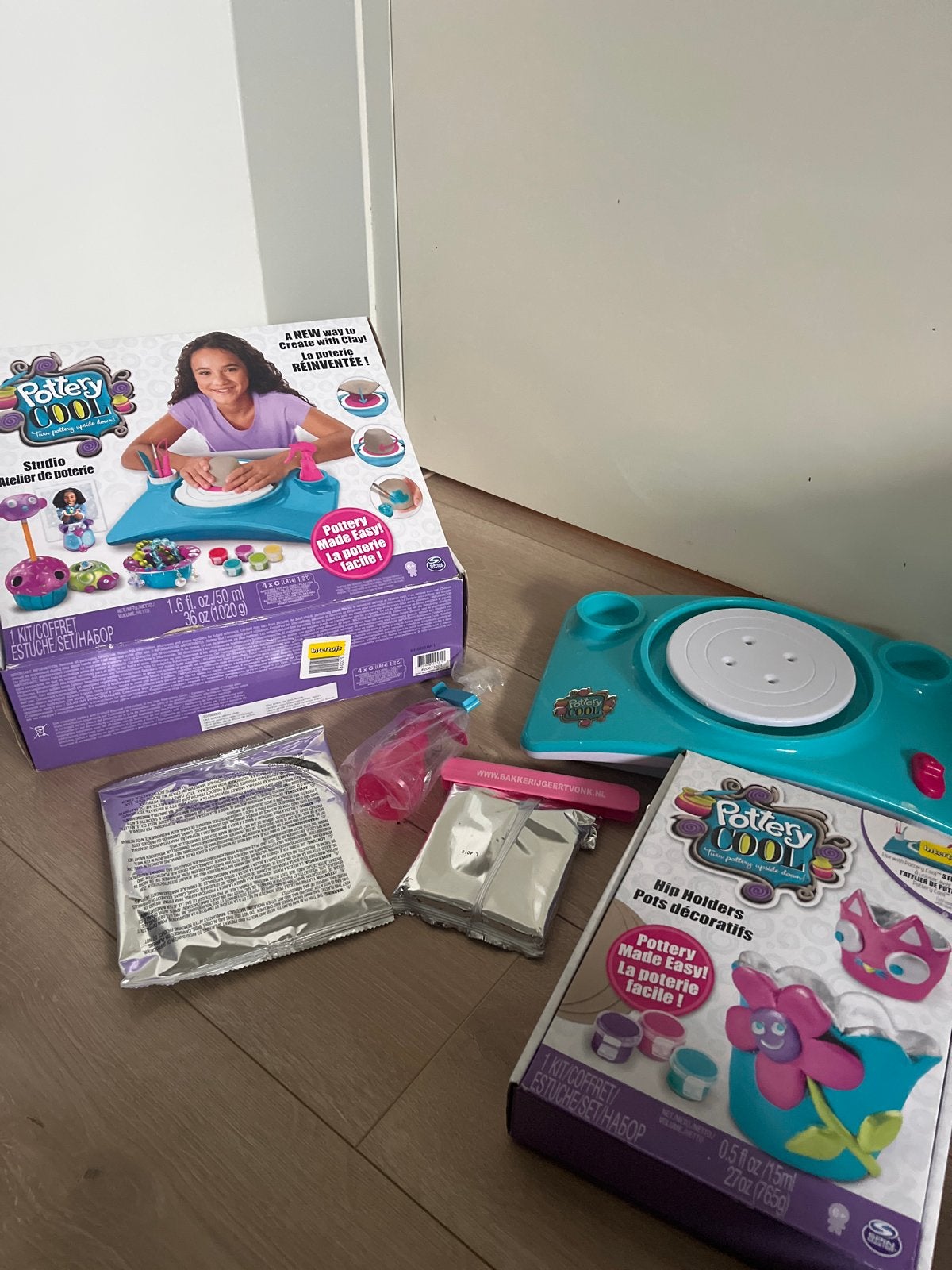 Pottery Cool klei draaitafel set met extra's, Kinderen en Baby's, Ophalen of Verzenden, Gebruikt