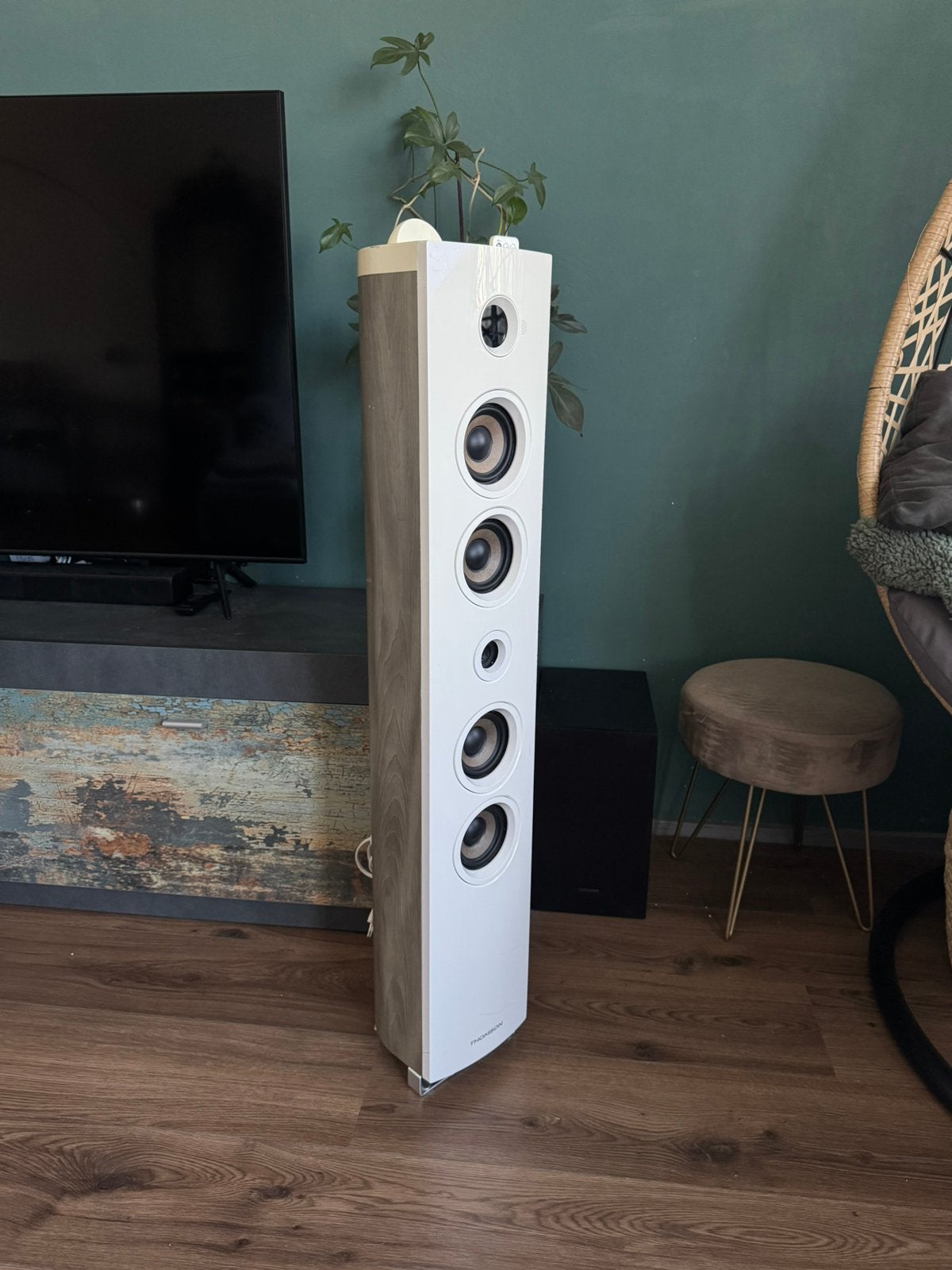 Speaker  retro vintage  wit - hout  versterker subwoofer, Overige typen, Zo goed als nieuw, Ophalen, 150 watt of meer