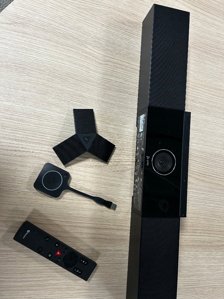 Poly Studio P009 incl expansion microphone, Ophalen of Verzenden, Zo goed als nieuw, Bedraad
